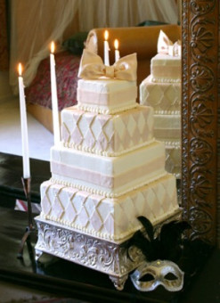 Wedding_Cake (53)_328_451_90